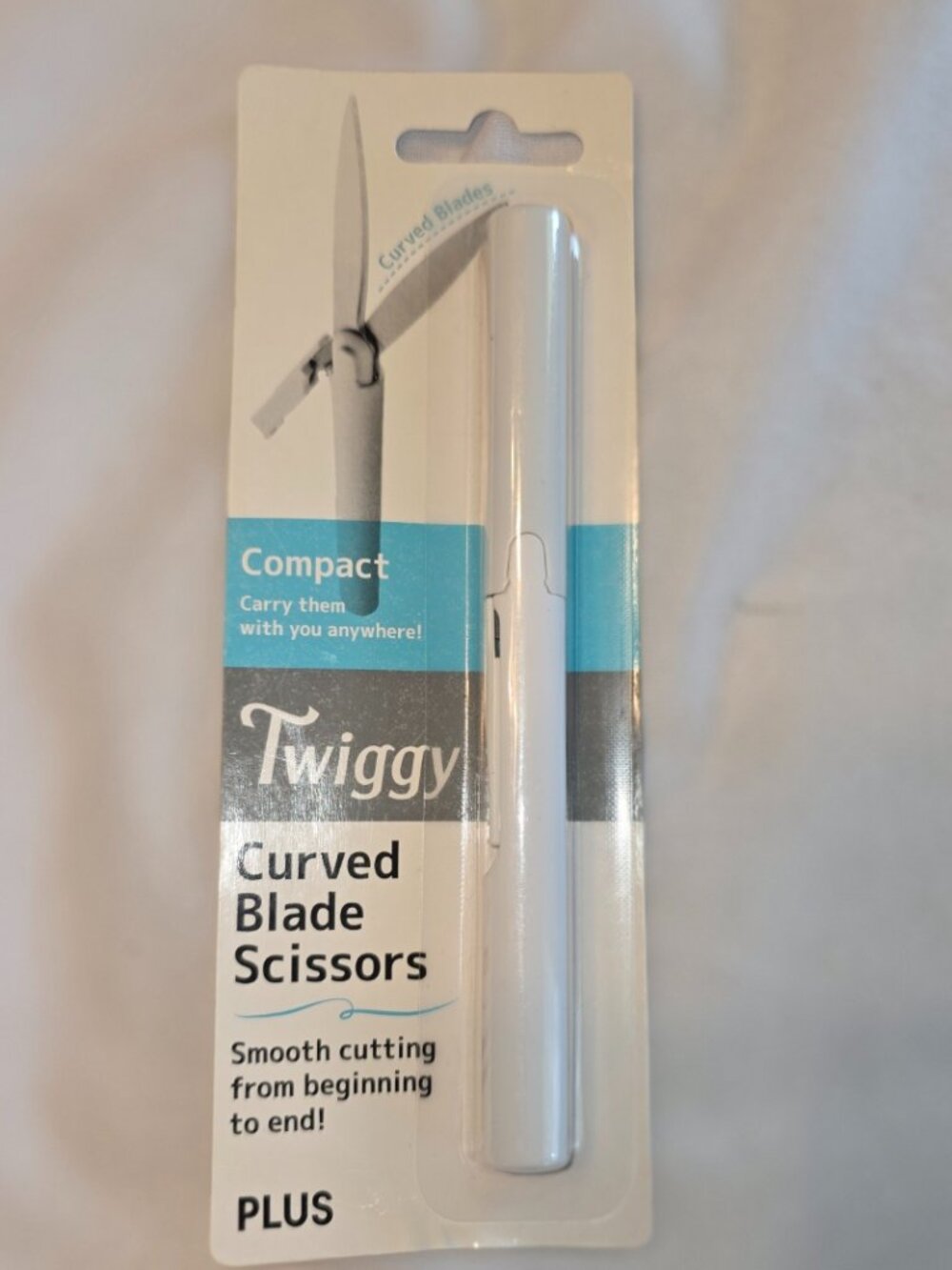 Plus Twiggy Scissors Cover Pen-Size Compact Curved Blade Pocket Portable NWT